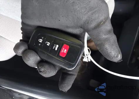 2021 Toyota Corolla Hybrid Le from USA, damaged, VIN JTDEAMDE9MJ015841